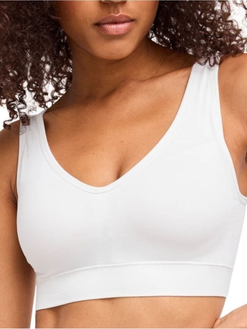 NWOT Womens Seamfree Back Sporty Smoothing Bralette 2 pack. Size Medium